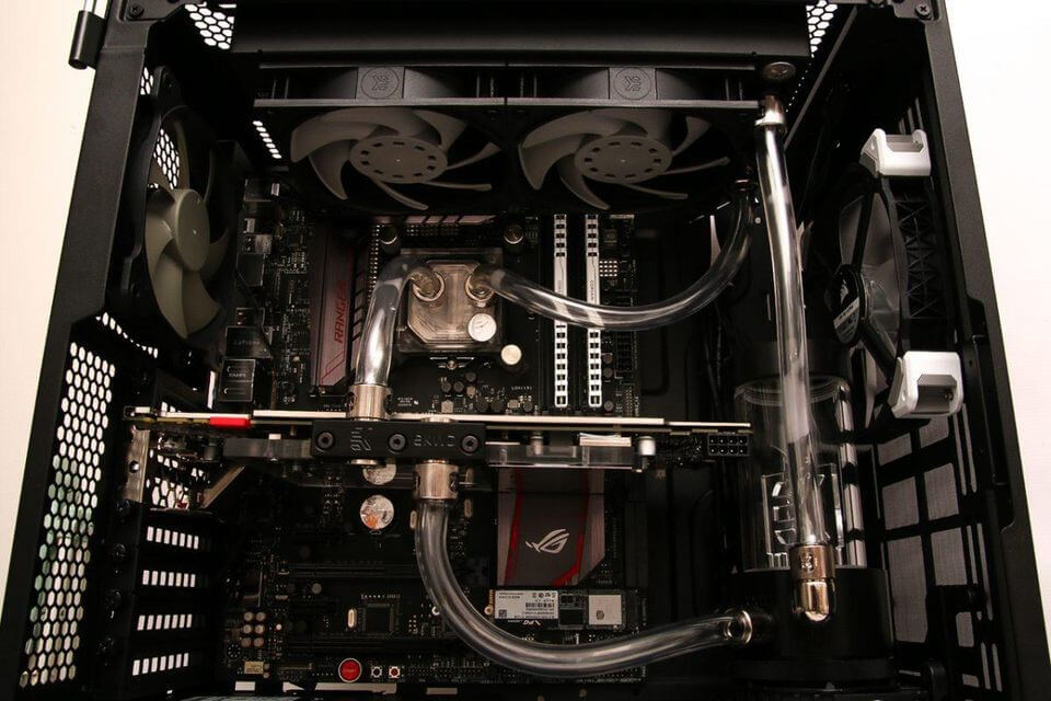 Best liquid cooled gaming pc For Sale and How build liquid cooled gaming pc