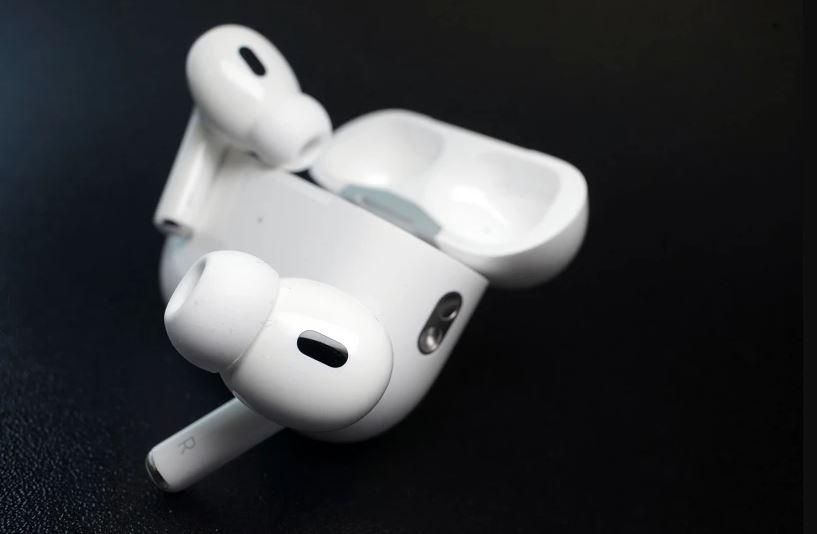 AirPods Pro Black Friday Deals In 2022 - Best Apple Product Deals